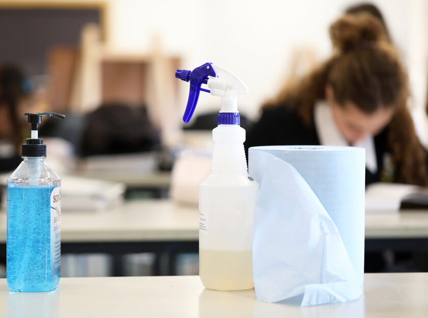  Wie sind die Pläne für die Abi-Prüfungen 2021? – Buzzard Illustration 